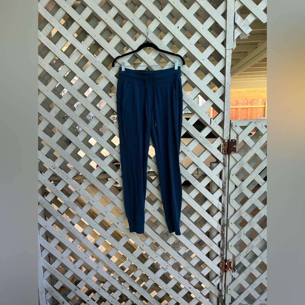 Lululemon Ready to Rulu Jogger